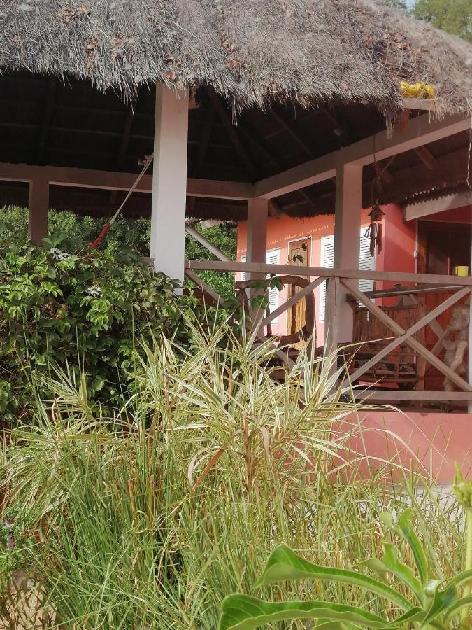 فندق Akine Ti Kasso Piscine Diembéreng المظهر الخارجي الصورة
